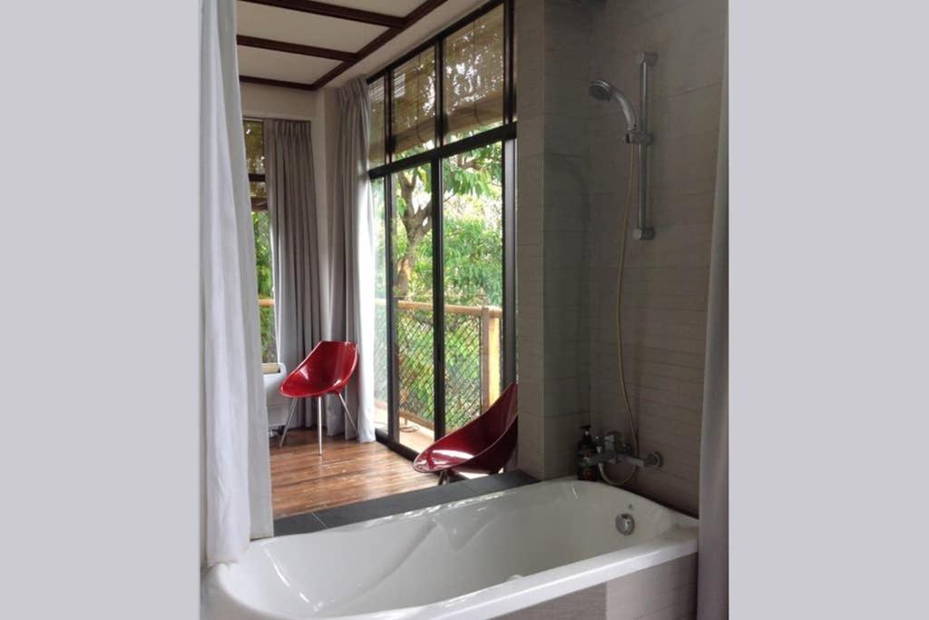 Gaze 2: Modern Tropical Seaview Villa Пантай Ченанг Екстериор снимка