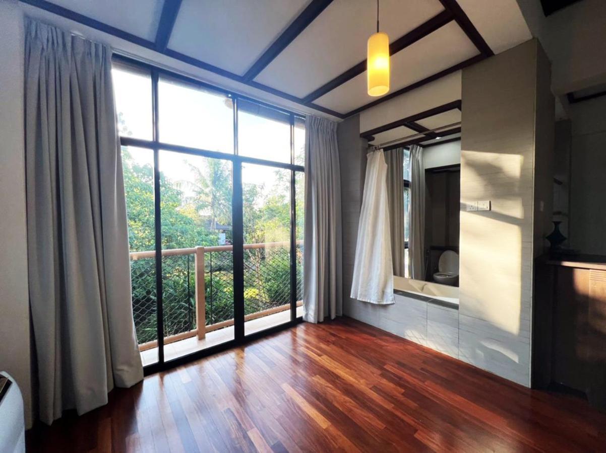 Gaze 2: Modern Tropical Seaview Villa Пантай Ченанг Екстериор снимка