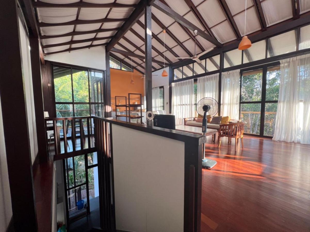 Gaze 2: Modern Tropical Seaview Villa Пантай Ченанг Екстериор снимка